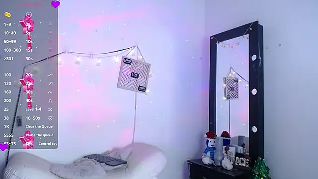 Yorkeidys1 online show from November 21, 2025, 2:43 am