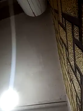 Lauren Amabel online show from October 14, 2025, 8:53 pm