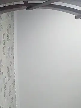 Lauren Amabel online show from October 6, 2025, 11:00 am