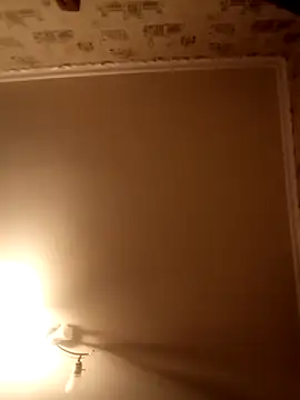 Lauren Amabel online show from March 12, 2025, 7:14 pm