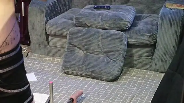 Snapshot of trashbrat chatting on March 6, 2026, 11:49 am trashbrat online show from March 6, 2026, 11:49 am