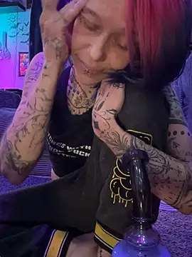 trashbrat online show from July 4, 2026, 3:46 am