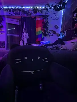 trashbrat online show from June 26, 2026, 6:52 am