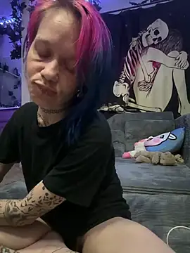trashbrat online show from May 6, 2026, 8:51 am