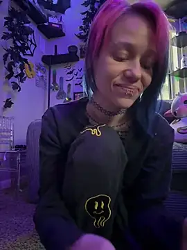 trashbrat online show from May 1, 2026, 11:32 pm
