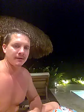 Siempre-locos69 online show from November 12, 2025, 12:04 am