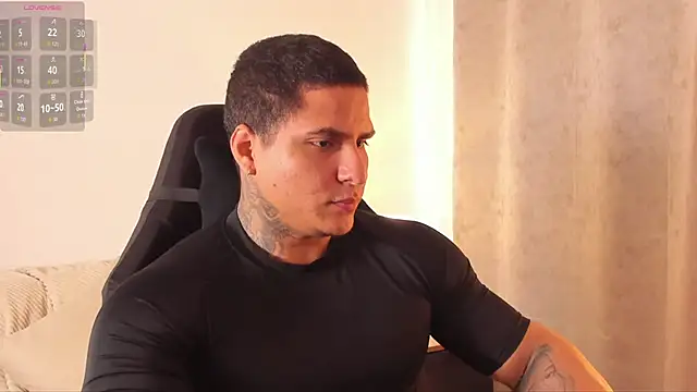 Maximoscott online show from February 10, 2026, 7:24 pm