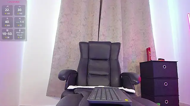 Maximoscott online show from February 1, 2025, 1:09 pm