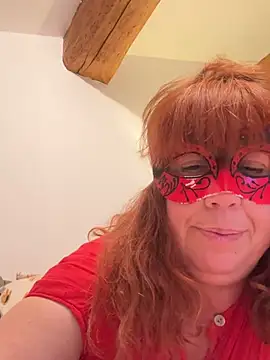 sweetinside  online show from June 12, 2026, 8:06 pm