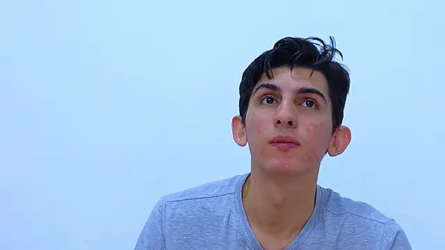 Ana and Leo online show from February 19, 2025, 12:33 pm