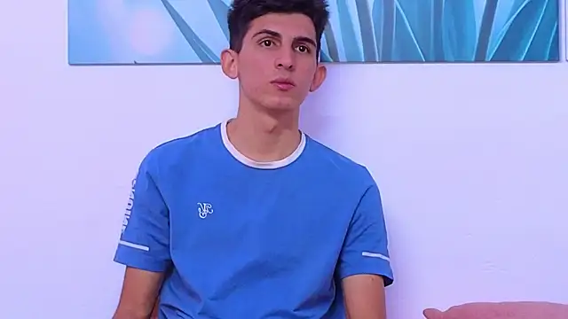 Ana and Leo online show from September 9, 2025, 12:03 pm