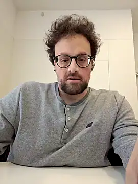 littlehairyman online show from March 3, 2025, 11:00 am