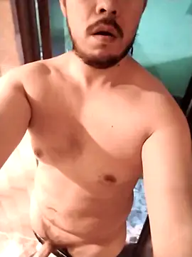 Snapshot of Man456545 chatting on February 5, 2026, 9:10 pm Man456545 online show from February 5, 2026, 9:10 pm