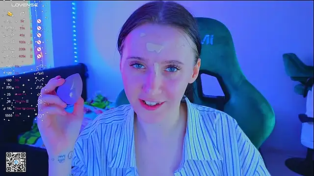 mon lola online show from March 11, 2025, 1:01 pm