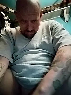 jayjay198080 online show from March 6, 2025, 10:36 pm