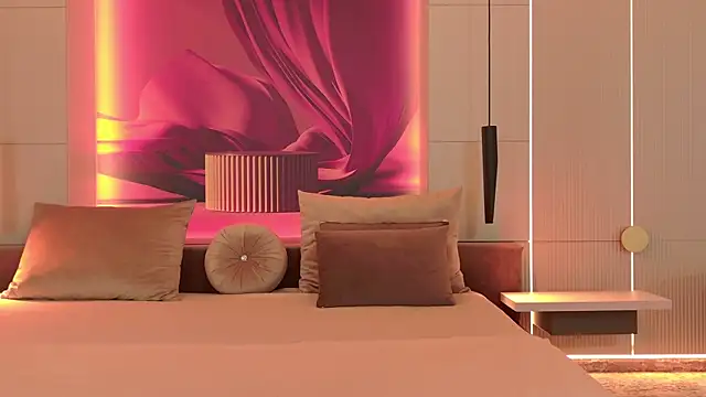 Snapshot of RubyLuxee chatting on January 10, 2026, 6:09 am RubyLuxee online show from January 10, 2026, 6:09 am