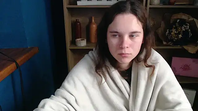 Snapshot of mini_girly chatting on October 1, 2025, 6:40 am mini girly online show from October 1, 2025, 6:40 am