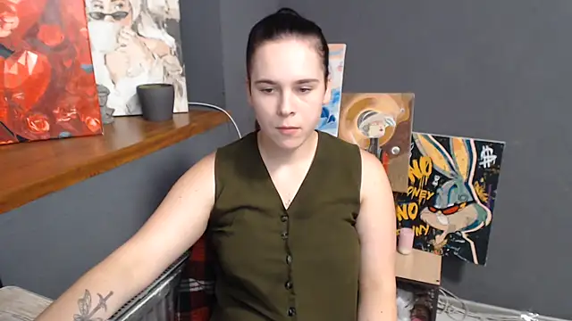 Snapshot of mini_girly chatting on July 1, 2026, 1:11 pm mini girly online show from July 1, 2026, 1:11 pm