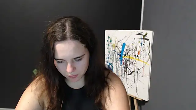 Snapshot of mini_girly chatting on September 18, 2025, 1:58 pm mini girly online show from September 18, 2025, 1:58 pm