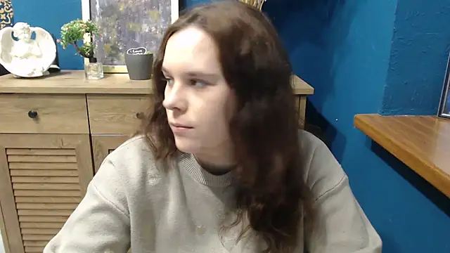 Snapshot of mini_girly chatting on December 19, 2025, 1:02 pm mini girly online show from December 19, 2025, 1:02 pm