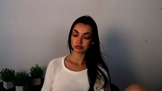 Lexi Jous online show from July 11, 2026, 11:32 am