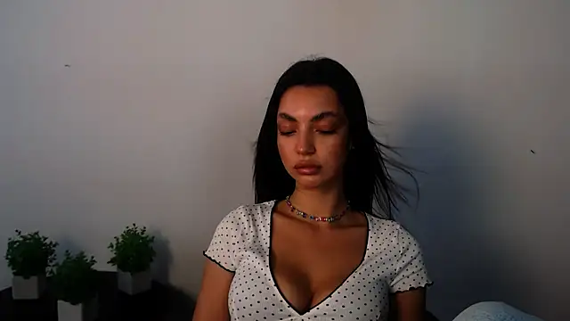 Lexi Jous online show from July 26, 2026, 12:23 pm
