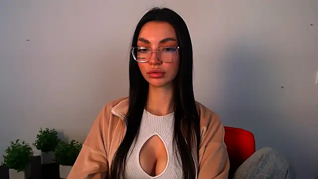 Lexi Jous online show from May 3, 2026, 1:04 pm