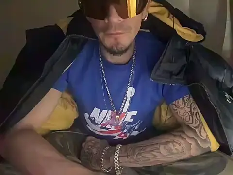 badboy366 online show from June 6, 2026, 4:39 am