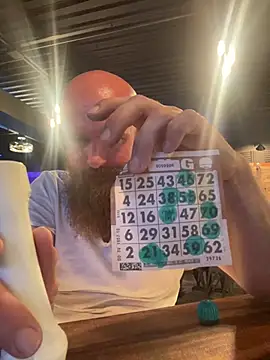 Snapshot of 32XRedBeard chatting on February 19, 2025, 2:44 am 32XRedBeard online show from February 19, 2025, 2:44 am