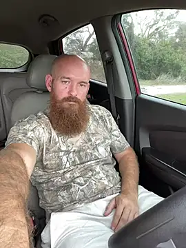 Snapshot of 32XRedBeard chatting on February 14, 2025, 8:59 pm 32XRedBeard online show from February 14, 2025, 8:59 pm