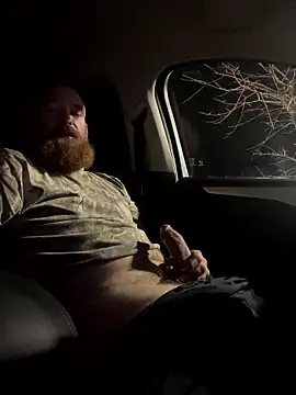 Snapshot of 32XRedBeard chatting on January 13, 2026, 11:36 am 32XRedBeard online show from January 13, 2026, 11:36 am