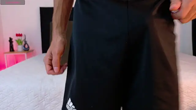 Snapshot of cristal_antoni chatting on March 7, 2026, 7:59 am cristal antoni online show from March 7, 2026, 7:59 am