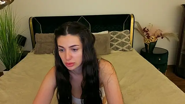 ArielGemme online show from April 29, 2026, 5:30 pm