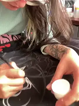 NubeZea online show from October 22, 2025, 2:49 pm