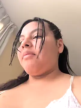 morecita29 online show from November 9, 2025, 4:55 pm