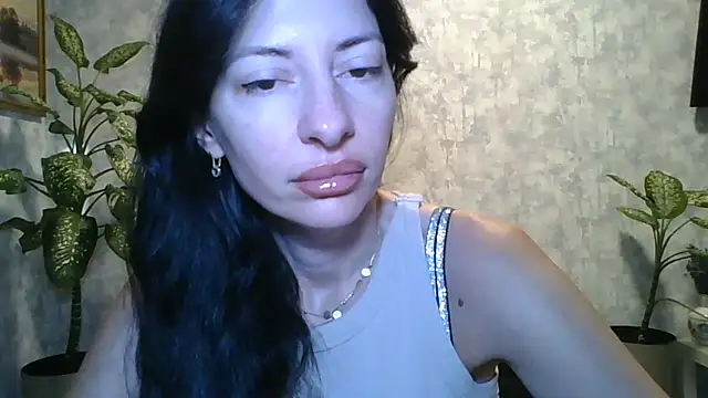 Snapshot of LissaBlossom chatting on August 3, 2026, 3:58 am LissaBlossom online show from August 3, 2026, 3:58 am