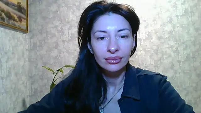 LissaBlossom online show from May 8, 2026, 3:21 am