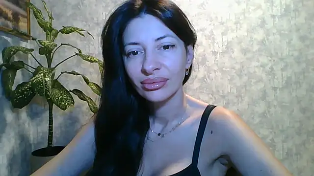 Snapshot of LissaBlossom chatting on July 9, 2026, 4:24 am LissaBlossom online show from July 9, 2026, 4:24 am