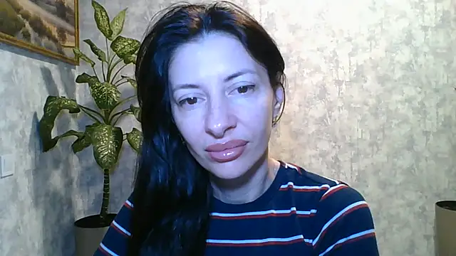 Snapshot of LissaBlossom chatting on July 24, 2026, 2:51 am LissaBlossom online show from July 24, 2026, 2:51 am