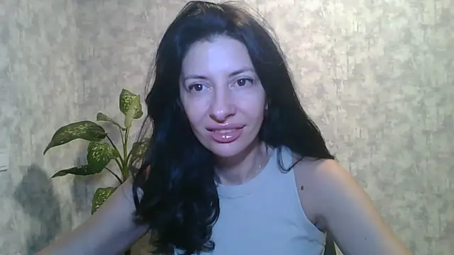 LissaBlossom online show from September 12, 2025, 4:12 am