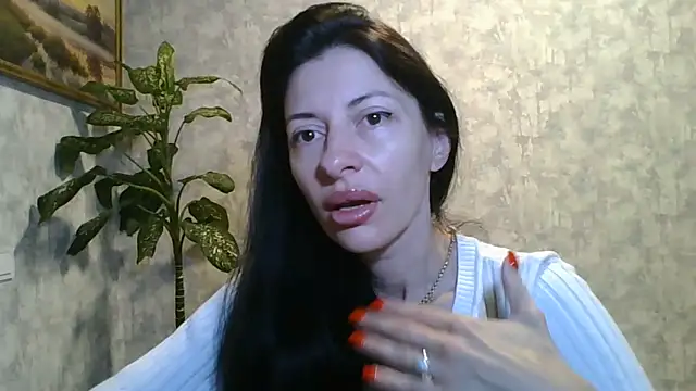 LissaBlossom online show from June 12, 2026, 2:53 am