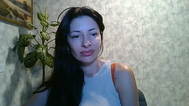 Snapshot of LissaBlossom chatting on July 19, 2026, 1:41 pm LissaBlossom online show from July 19, 2026, 1:41 pm
