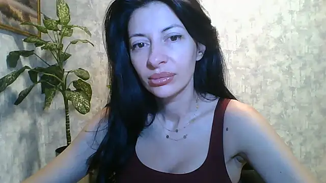 LissaBlossom online show from June 21, 2026, 3:45 am