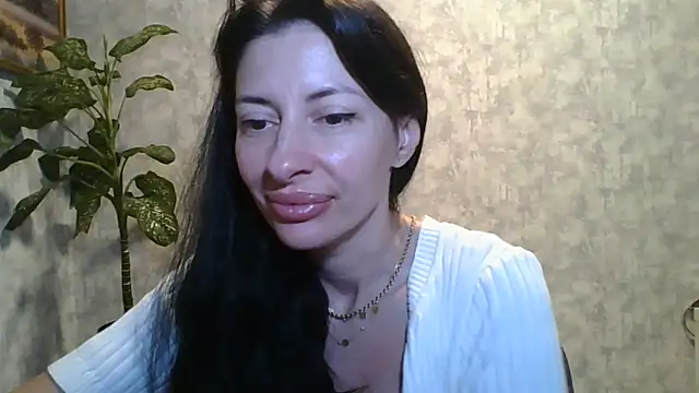 LissaBlossom online show from June 5, 2026, 6:52 am
