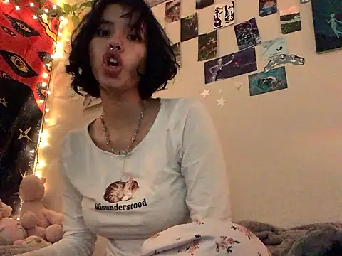 Rubyred2369 online show from January 24, 2025, 12:20 am