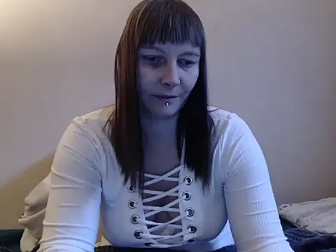 YviEngel87 online show from January 23, 2025, 10:54 am