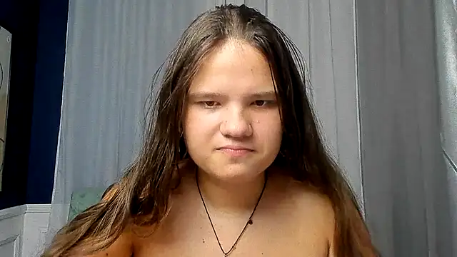 Snapshot of AdeleCruz chatting on August 1, 2026, 11:41 am AdeleCruz online show from August 1, 2026, 11:41 am