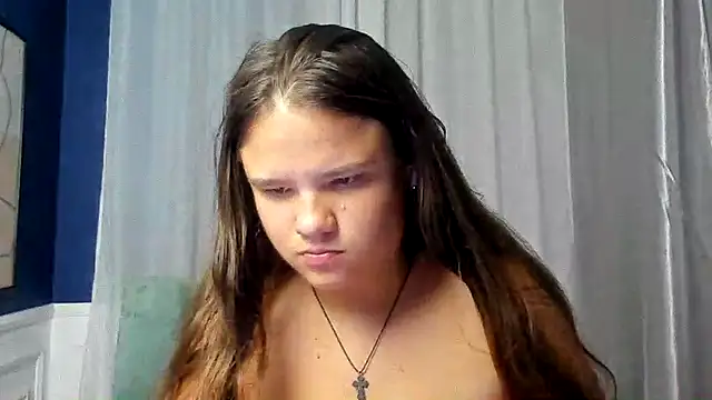 Snapshot of AdeleCruz chatting on August 2, 2026, 12:03 pm AdeleCruz online show from August 2, 2026, 12:03 pm