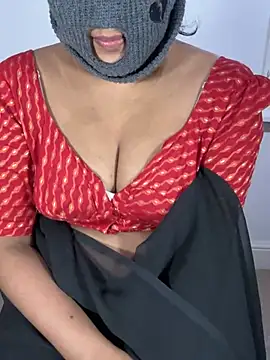 ArathyNambyarMallu online show from March 11, 2025, 9:02 am