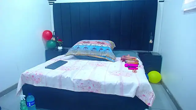 VickyBoobss online show from November 3, 2025, 12:31 pm